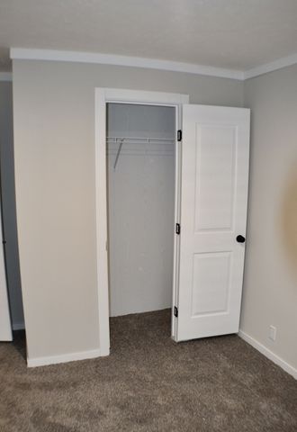 416 River St, Hartsville, TN 37074