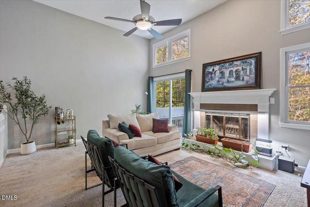 100 Hunting Chase 1d, Cary, NC 27513