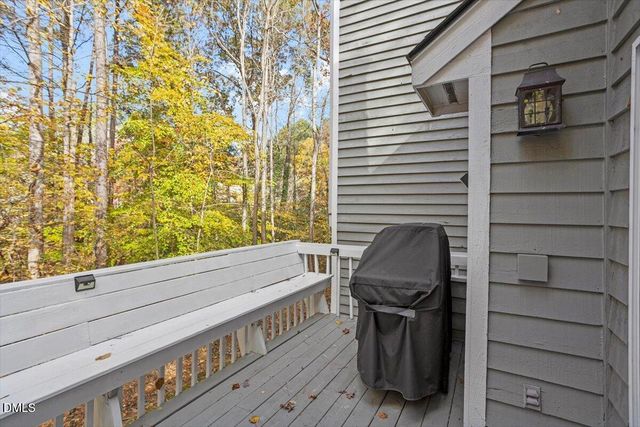 100 Hunting Chase 1d, Cary, NC 27513