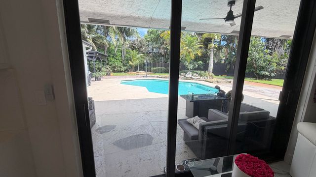 132 NOTTINGHAM Road, Royal Palm Beach, FL 33411