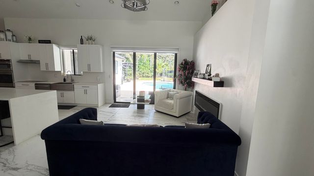 132 NOTTINGHAM Road, Royal Palm Beach, FL 33411