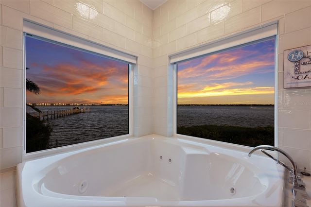 806 NANCY GAMBLE LANE, Ellenton, FL 34222