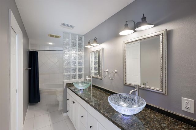 806 NANCY GAMBLE LANE, Ellenton, FL 34222