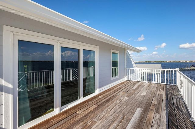 806 NANCY GAMBLE LANE, Ellenton, FL 34222