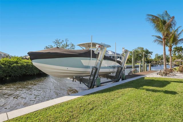 806 NANCY GAMBLE LANE, Ellenton, FL 34222