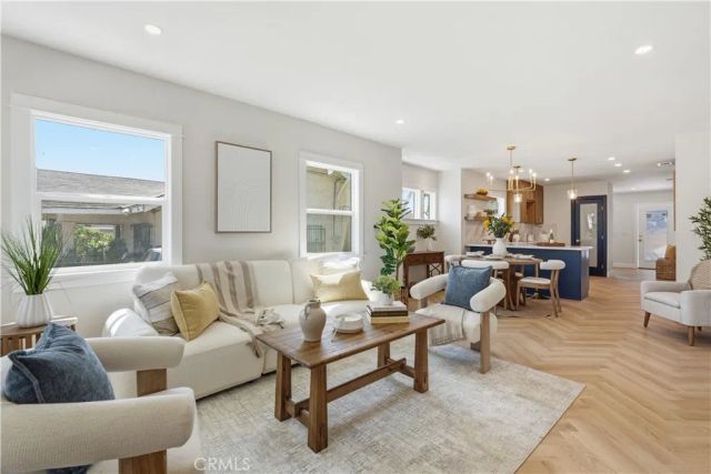 101 S Melrose, Placentia, CA 92870