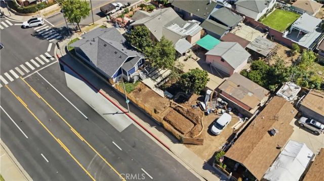 101 S Melrose, Placentia, CA 92870