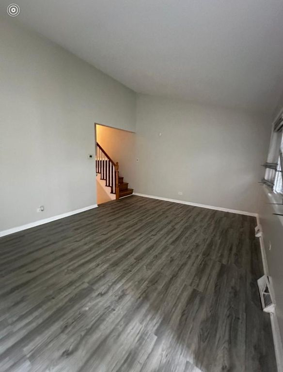 13313 S Eberhart Avenue, Chicago, IL 60827