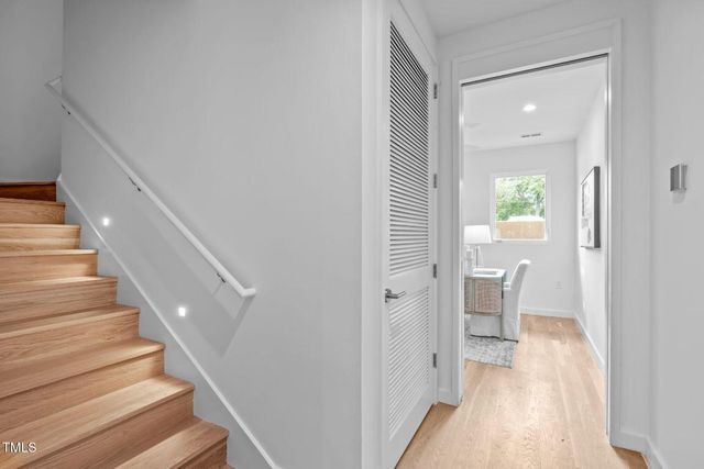 501 S Bloodworth Street 103, Raleigh, NC 27601