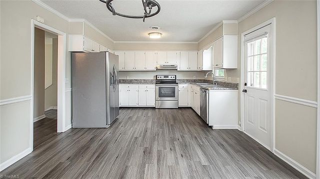 7257 Sleepy Hollow Drive, Archdale, NC 27263