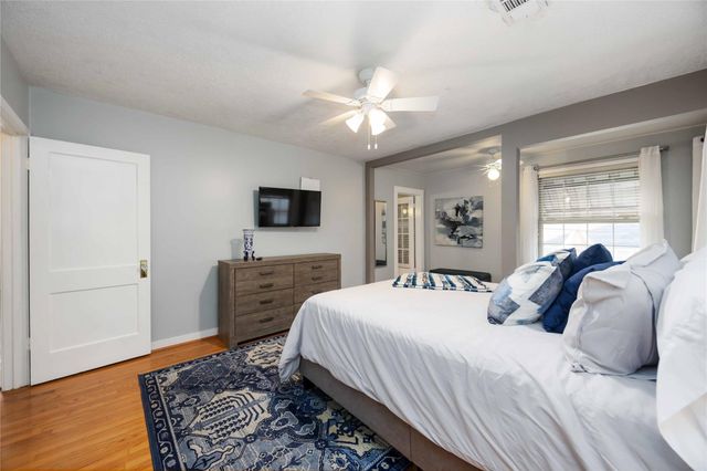 2104 Winbern Street, Houston, TX 77004