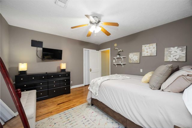 2104 Winbern Street, Houston, TX 77004