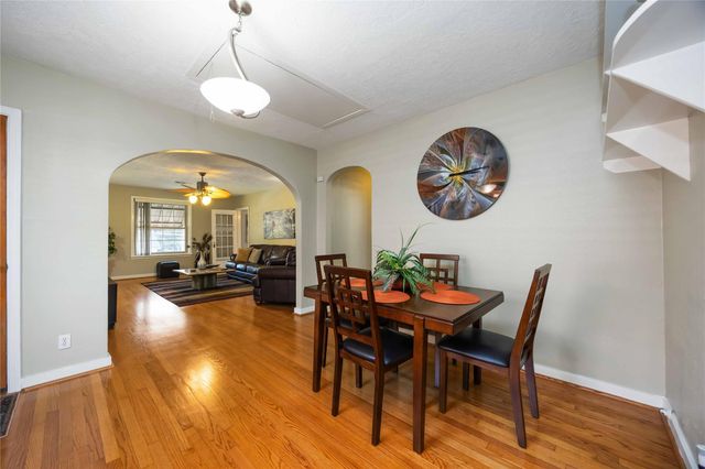 2104 Winbern Street, Houston, TX 77004