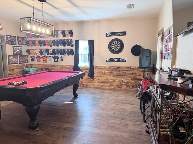 5496 W ROAD R, Dumas, TX 79029