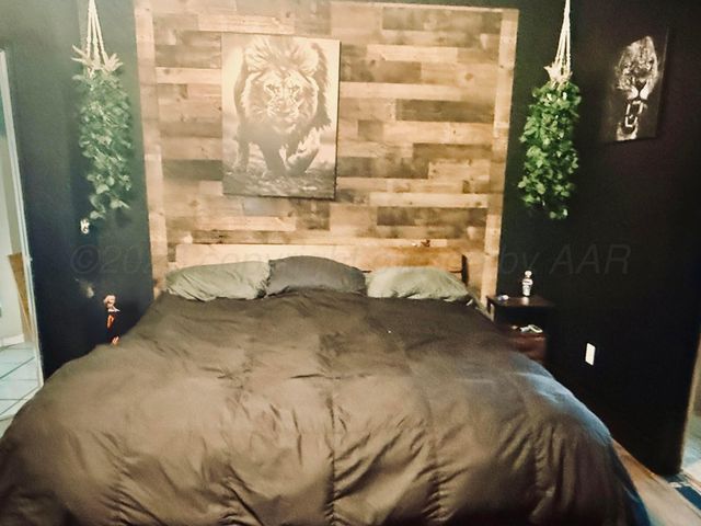 5496 W ROAD R, Dumas, TX 79029