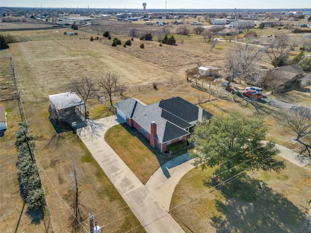 3722 Carrie Lane, St Paul, TX 75098