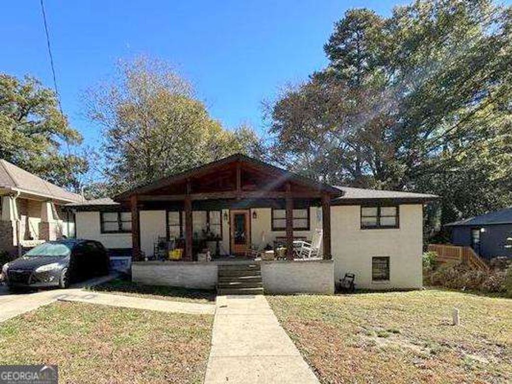 477 Center Hill Avenue NW, Atlanta, GA 30318