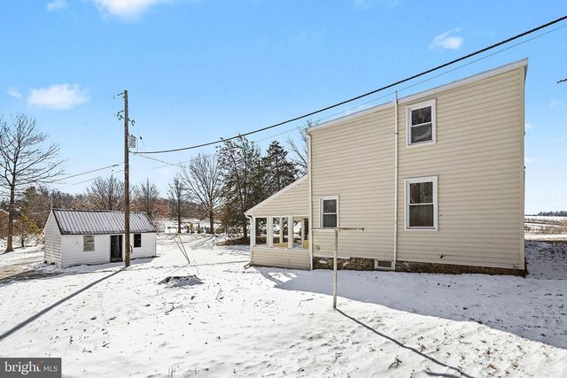 2689 STRICKHOUSER RD, Seven Valleys, PA 17360