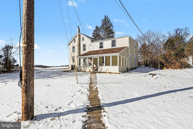 2689 STRICKHOUSER RD, Seven Valleys, PA 17360