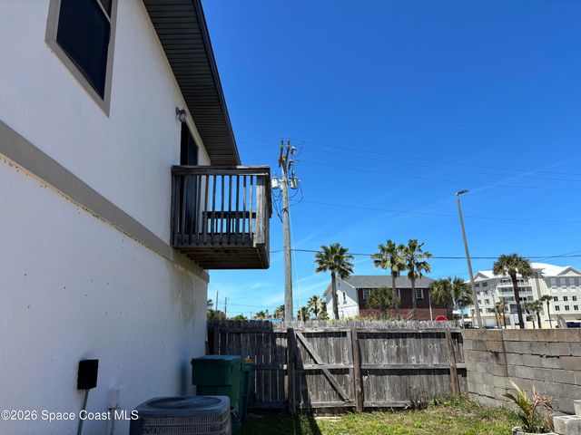 129 Washington Avenue A, Indialantic, FL 32903