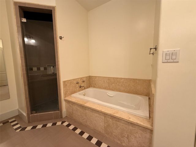 4606 Austin Street D, Houston, TX 77004