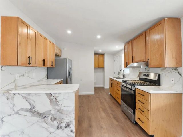 1150 N Kirby 59, Hemet, CA 92545