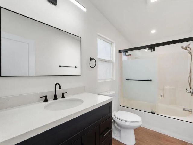 1150 N Kirby 59, Hemet, CA 92545