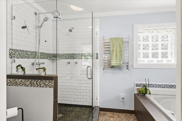 2000 Oak Knoll Ct, Placerville, CA 95667