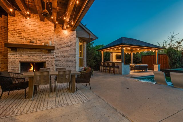 10215 Blackenhurst Lane, Frisco, TX 75033
