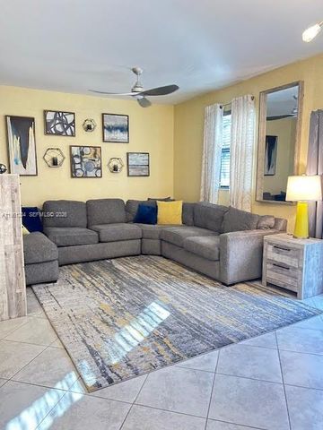 2703 NW 55th Ave, Margate, FL 33063