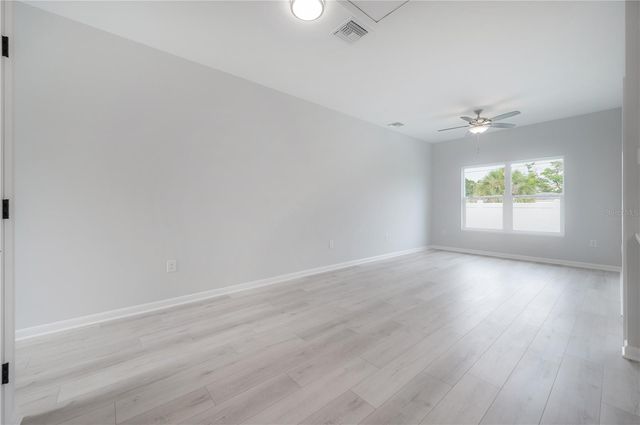 3921 W STATE STREET 1 & 2, Tampa, FL 33609