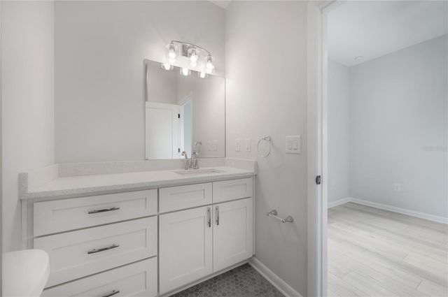 3921 W STATE STREET 1 & 2, Tampa, FL 33609