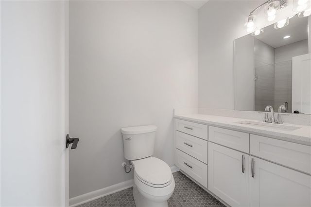 3921 W STATE STREET 1 & 2, Tampa, FL 33609