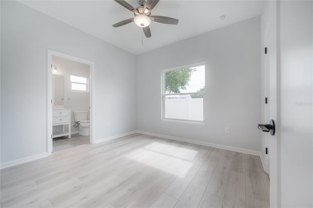 3921 W STATE STREET 1 & 2, Tampa, FL 33609