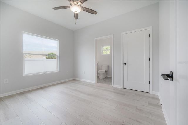 3921 W STATE STREET 1 & 2, Tampa, FL 33609