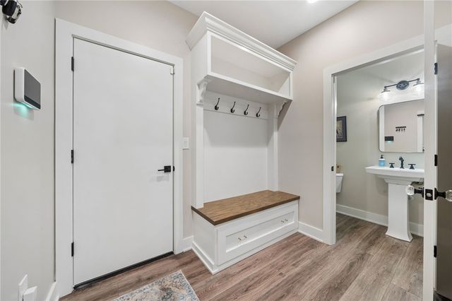 421 Lenox Ct, Richland, PA 15044