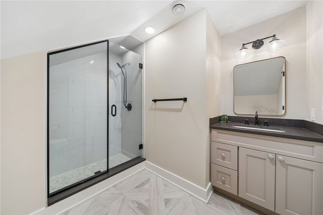 421 Lenox Ct, Richland, PA 15044