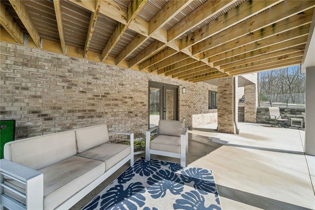 421 Lenox Ct, Richland, PA 15044