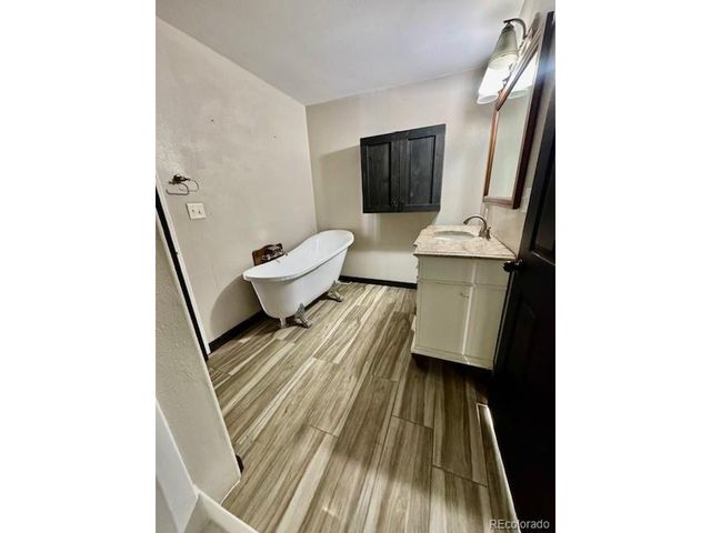 463 Blackfoot Ct, Kiowa, CO 80117