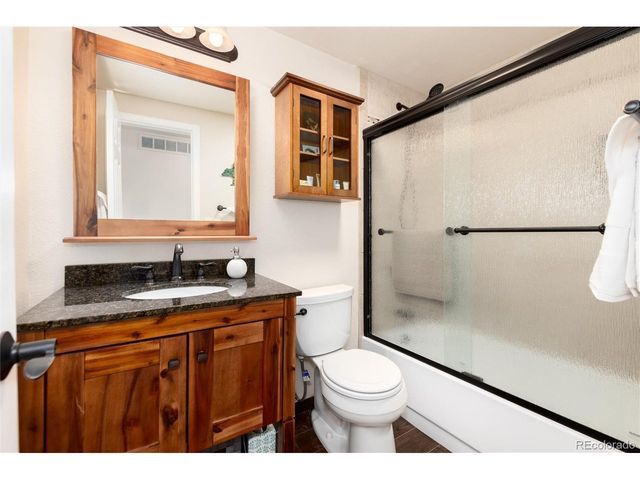 7707 E Jamison Dr, Englewood, CO 80112
