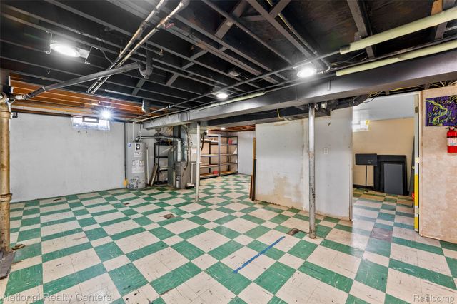 28923 Westfield Street, Livonia, MI 48150