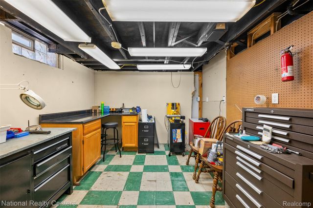 28923 Westfield Street, Livonia, MI 48150