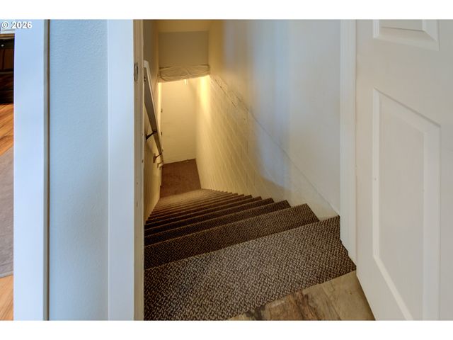 2412 MAIN St, Vancouver, WA 98660