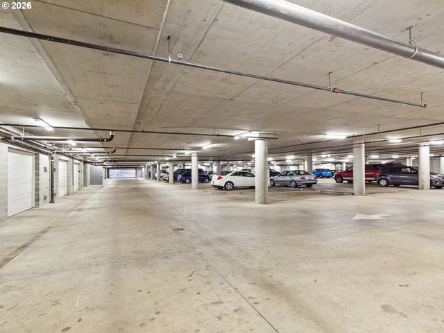 2412 MAIN St, Vancouver, WA 98660