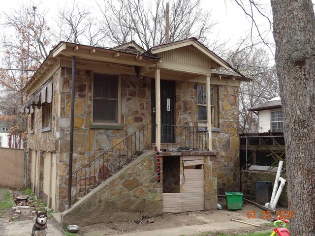 1318 W 12th Street, North Little Rock, AR 72114