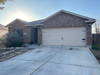 6547 Luckey Sq, San Antonio, TX 78252