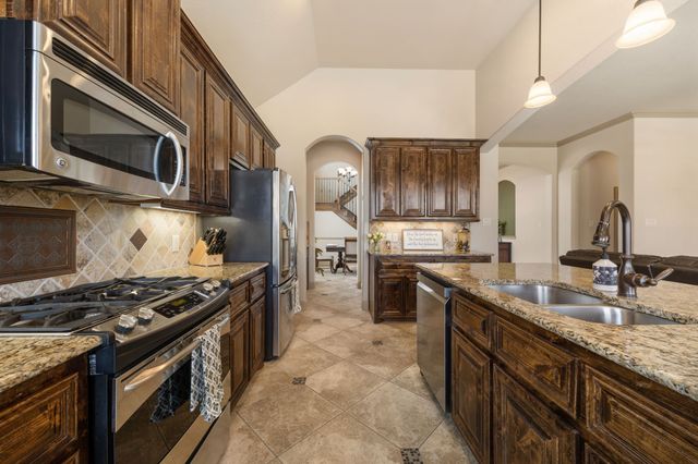 210 Pleasant Hill Lane, Fate, TX 75189