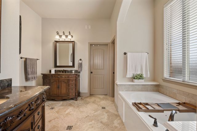 210 Pleasant Hill Lane, Fate, TX 75189