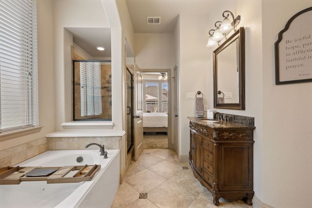 210 Pleasant Hill Lane, Fate, TX 75189