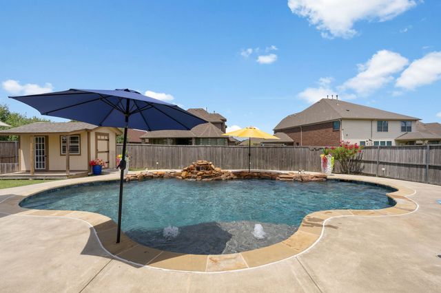 210 Pleasant Hill Lane, Fate, TX 75189